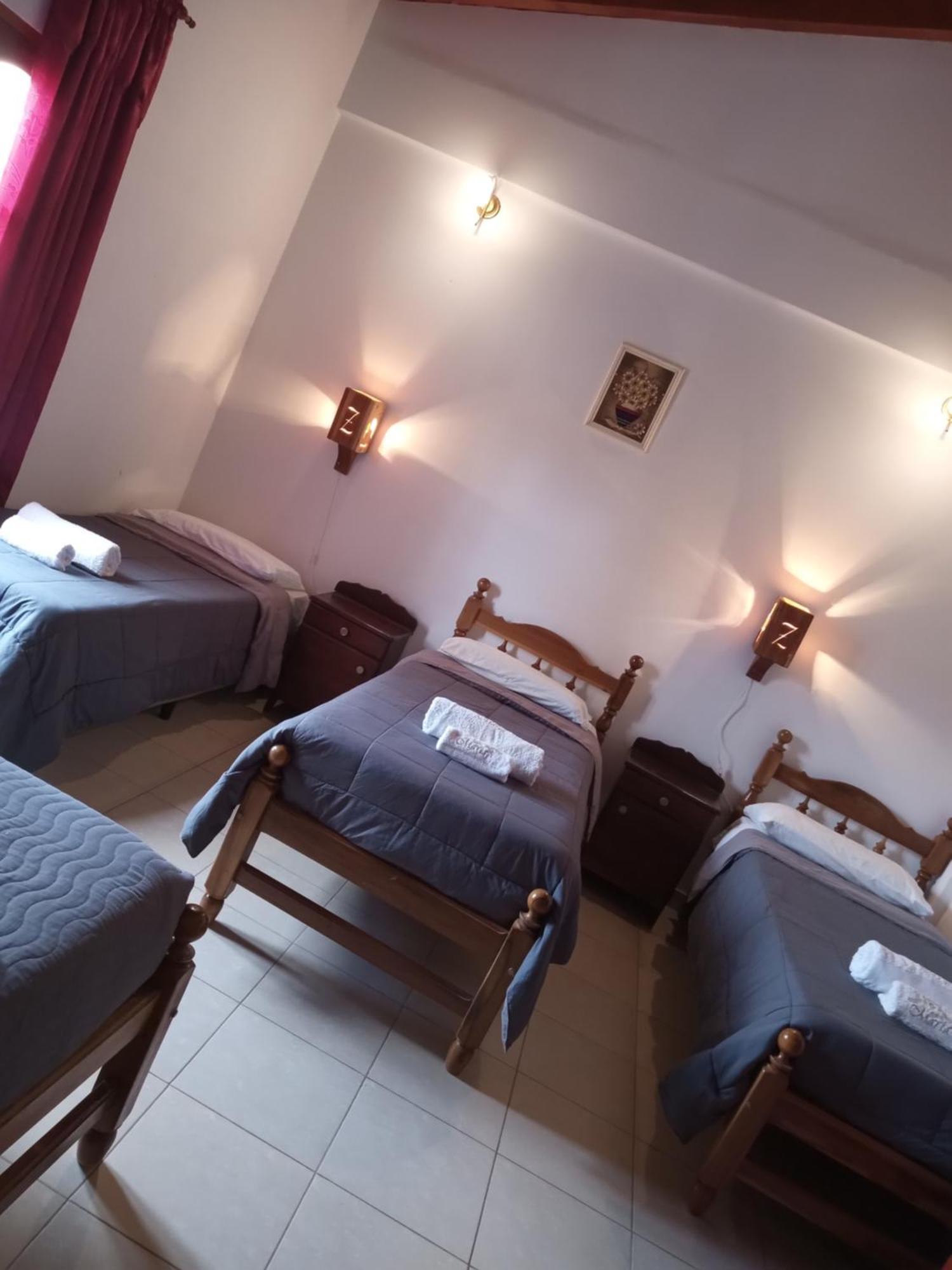 Hotel Maria San Carlos  Buitenkant foto